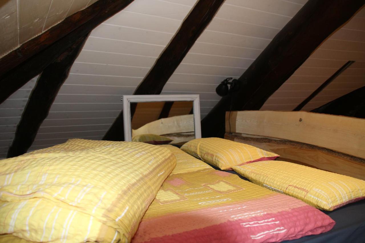 Airolo With Private Parking Apartment Exterior photo