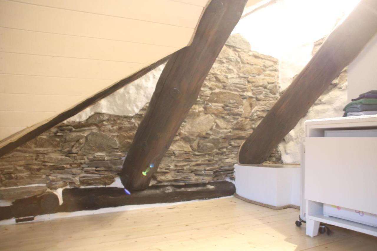 Airolo With Private Parking Apartment Exterior photo