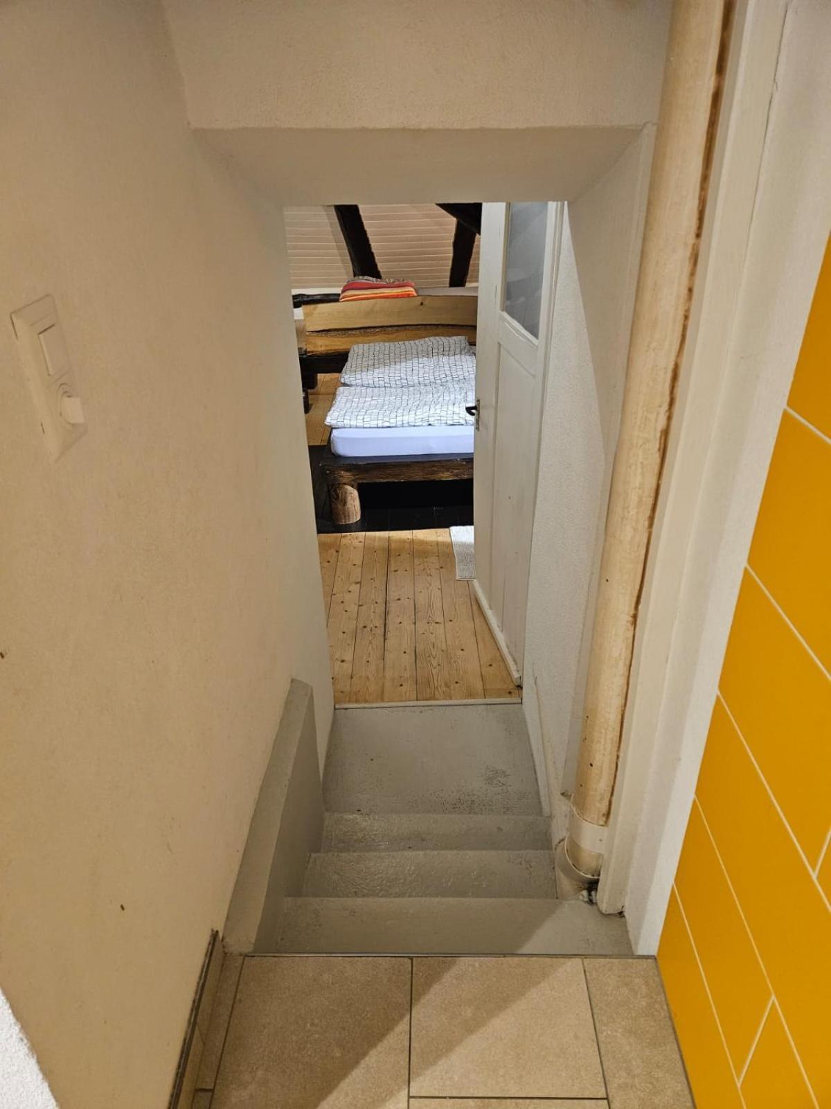 Airolo With Private Parking Apartment Exterior photo
