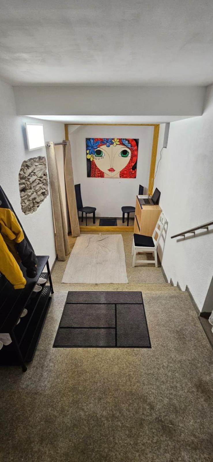 Airolo With Private Parking Apartment Exterior photo