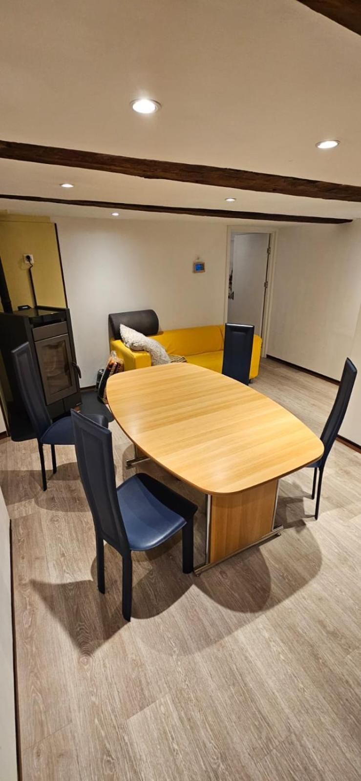Airolo With Private Parking Apartment Exterior photo